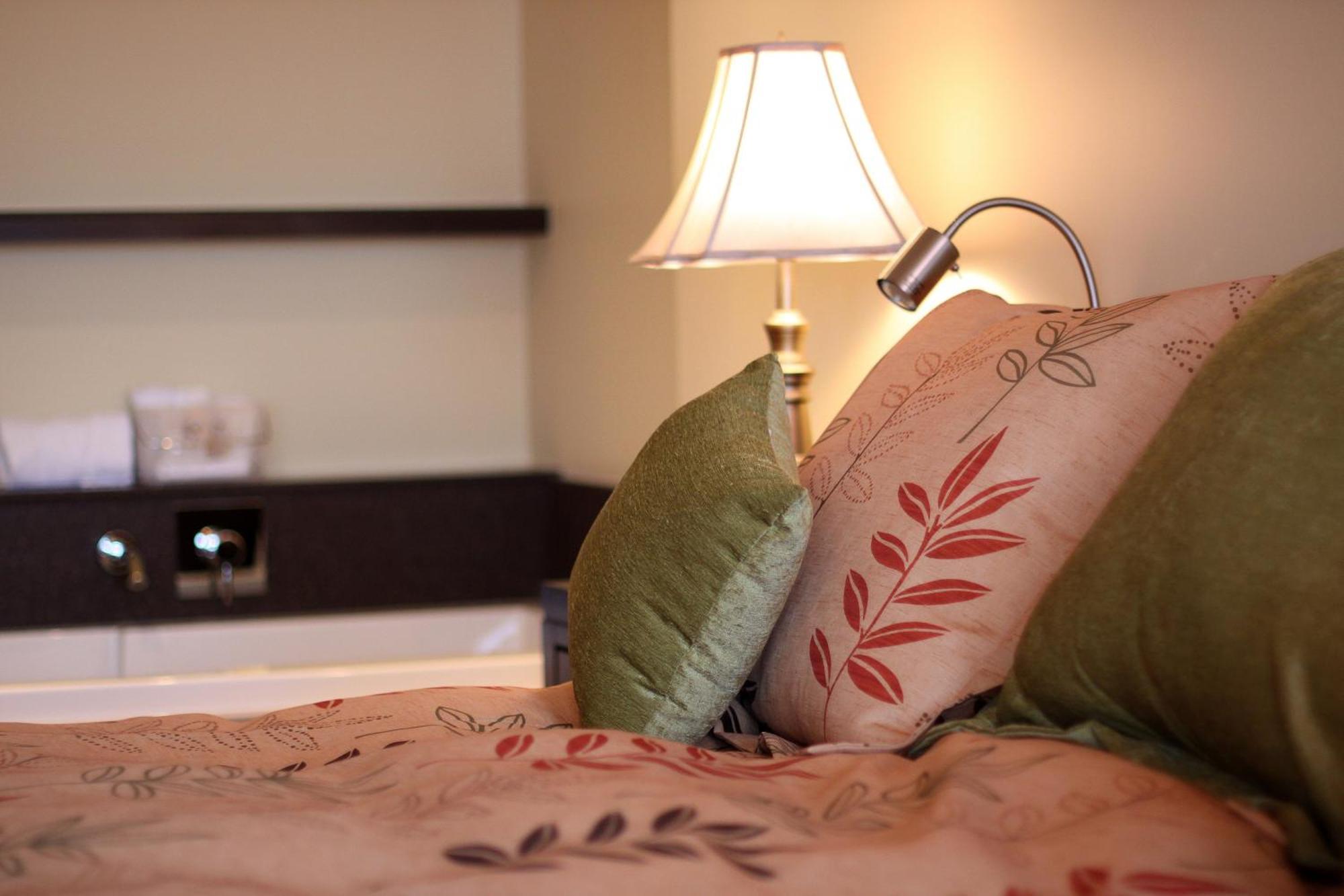 Goeliche Hotel Et Appartement Saint-Laurent-de-l'ile d'Orleans Zimmer foto